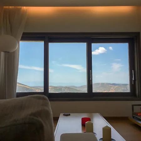 Πανσιόν Elafivolia 4*